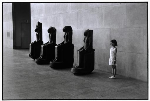 Elliott Erwitt. Museo Metropolitano de Arte. Nueva York, 1988.
